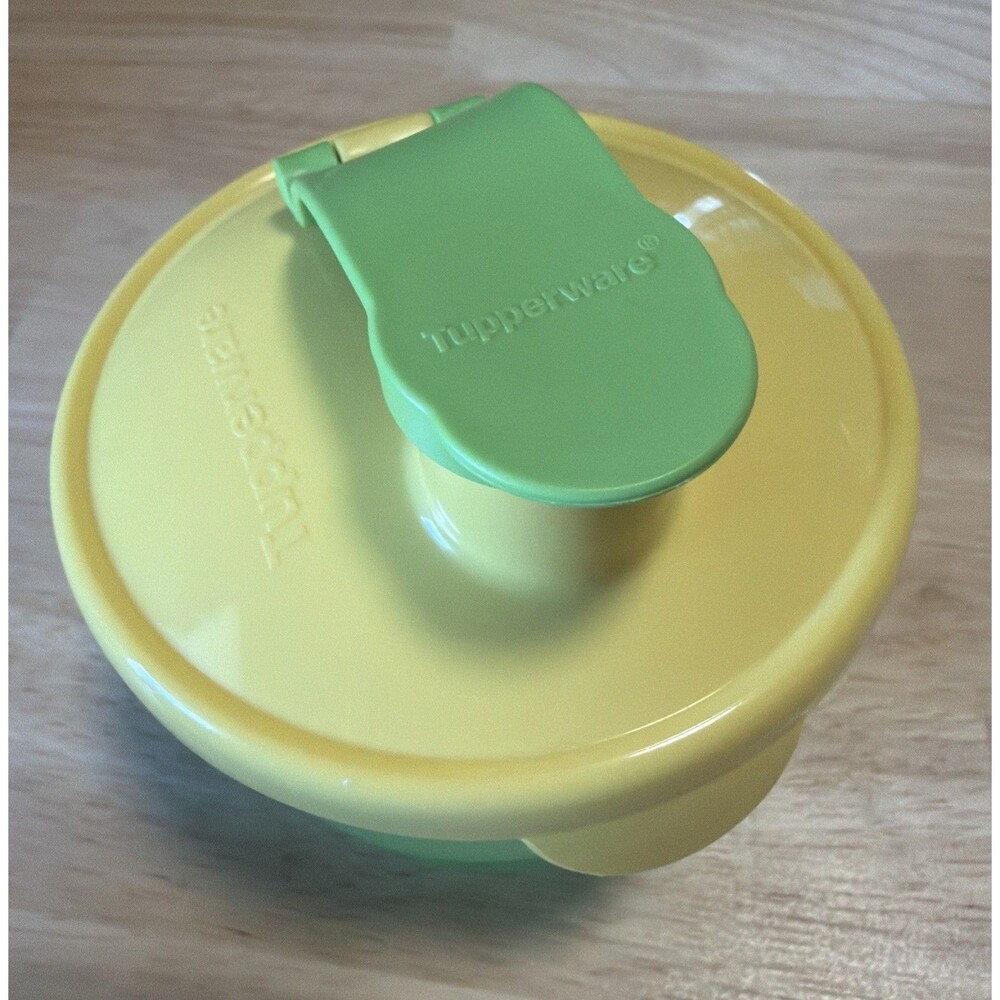 Tupperware Baby Formula Dispenser 3 Sections Brand New Green & Yellow
